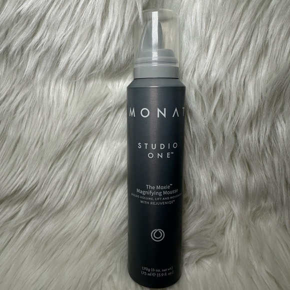 MONAT The Moxie Magnifying Mousse - Picture 1 of 3